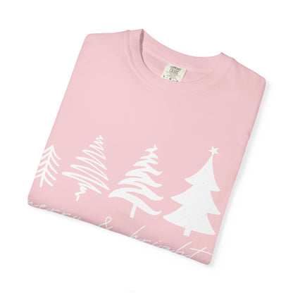 Merry & Bright Holiday Shirt | Retro Merry Christmas Holiday Tees | Xmas Winter Outfit | Christmas Trees T-shirt | Womens Festive Holiday
