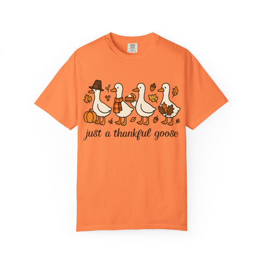 Thankful Goose Illustration T-shirt | Thanksgiving Fall Ducks Pumpkins Leaves