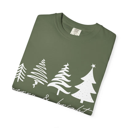 Merry & Bright Holiday Shirt | Retro Merry Christmas Holiday Tees | Xmas Winter Outfit | Christmas Trees T-shirt | Womens Festive Holiday