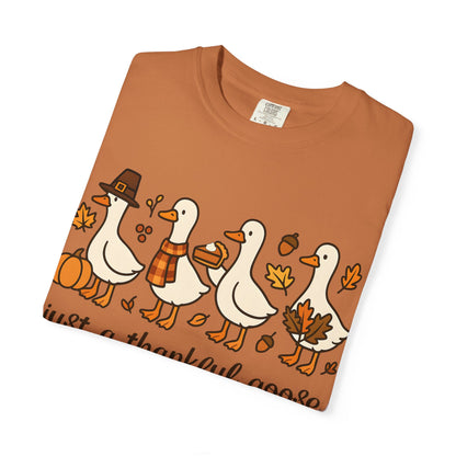 Thankful Goose Illustration T-shirt | Thanksgiving Fall Ducks Pumpkins Leaves