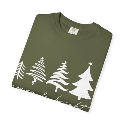Merry & Bright Holiday Shirt | Retro Merry Christmas Holiday Tees | Xmas Winter Outfit | Christmas Trees T-shirt | Womens Festive Holiday