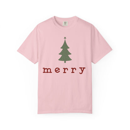 Retro Merry T-shirt | Merry Christmas Tees | Festive Holiday Outfit | Gift for Women | Christmas Minimalist T-shirt