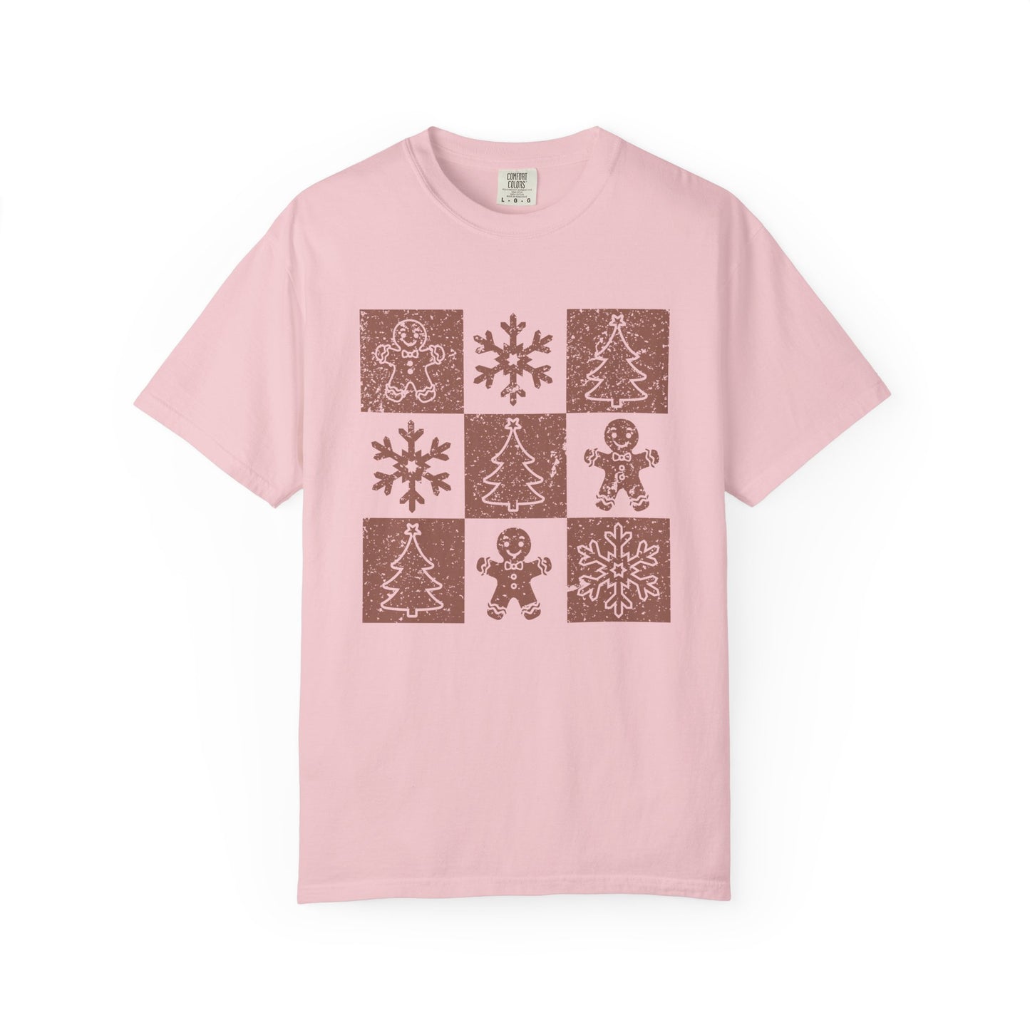 Checkered Gingerbread T-shirt | Retro Tree, Snowlake & Gingerbread tees for Women | Distressed Christmas Shirt | Funny Christmas Outfit