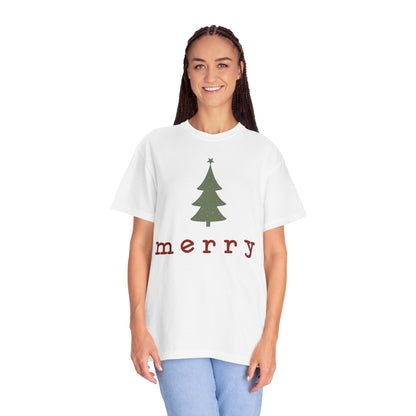 Retro Merry T-shirt | Merry Christmas Tees | Festive Holiday Outfit | Gift for Women | Christmas Minimalist T-shirt