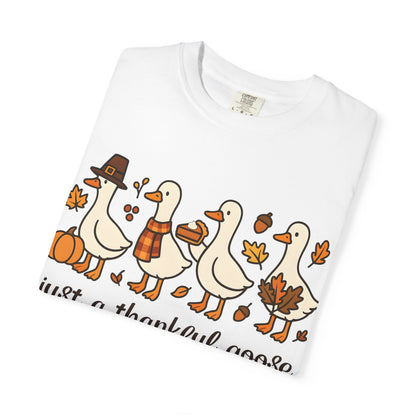 Thankful Goose Illustration T-shirt | Thanksgiving Fall Ducks Pumpkins Leaves
