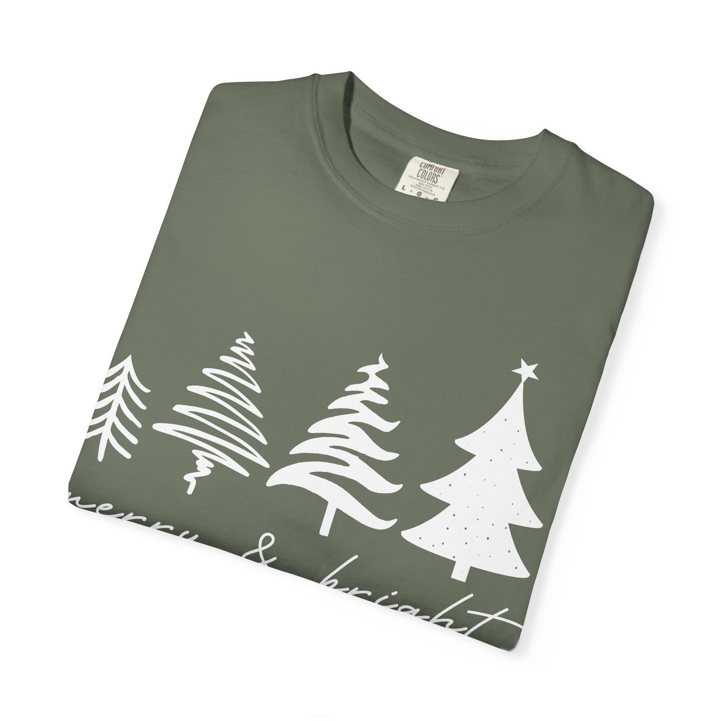 Merry & Bright Holiday Shirt | Retro Merry Christmas Holiday Tees | Xmas Winter Outfit | Christmas Trees T-shirt | Womens Festive Holiday